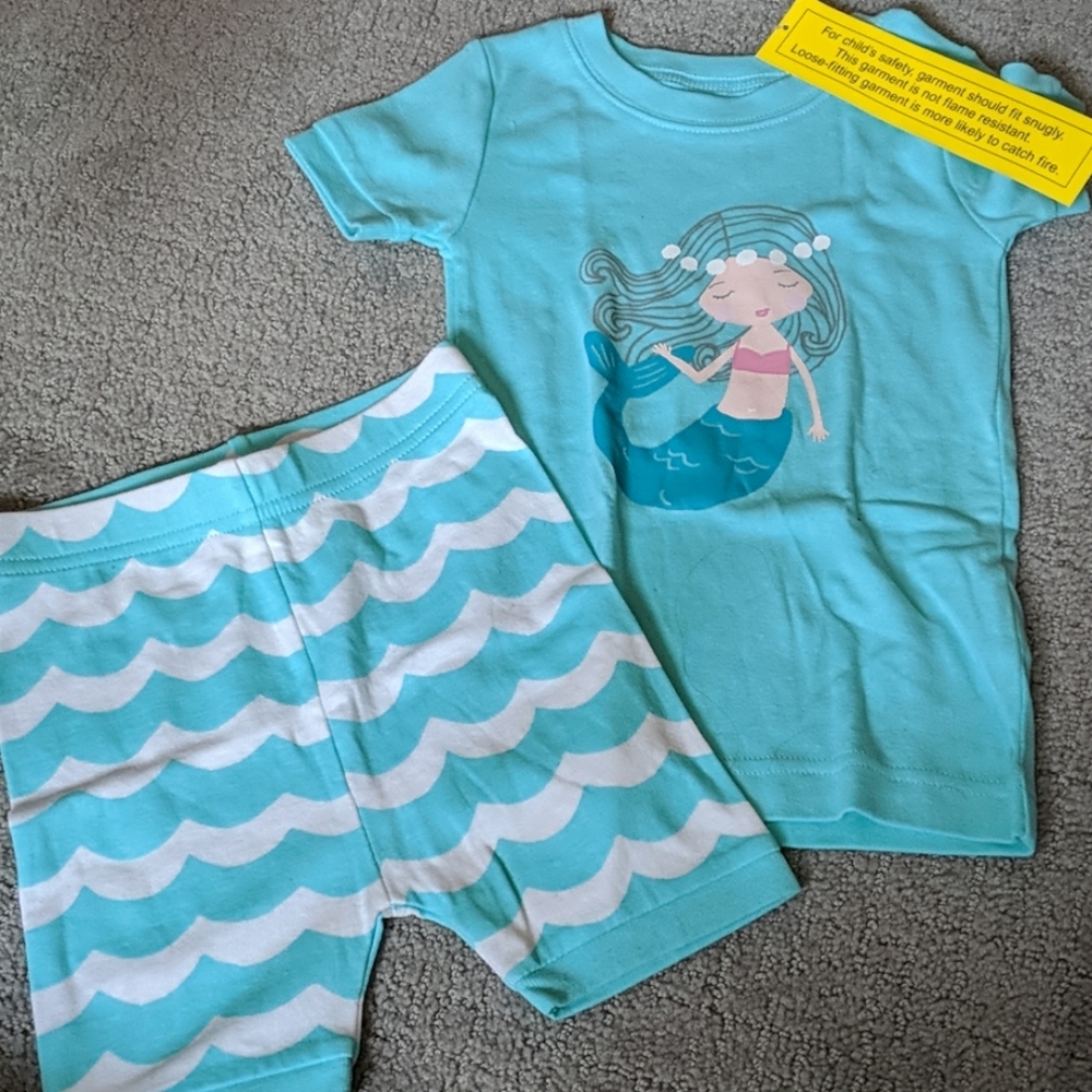 Toddler Mermaid pajama set NWT